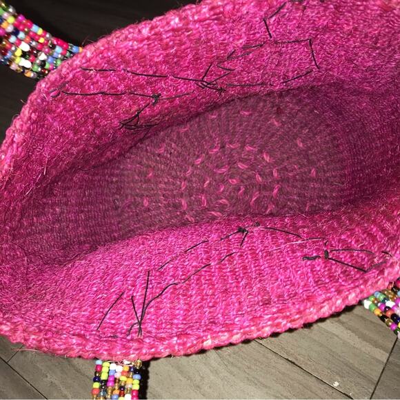 Unique gift beaded handle fuchsia pink straw raffia bag large o/s vibrant bold - Picture 6 of 6